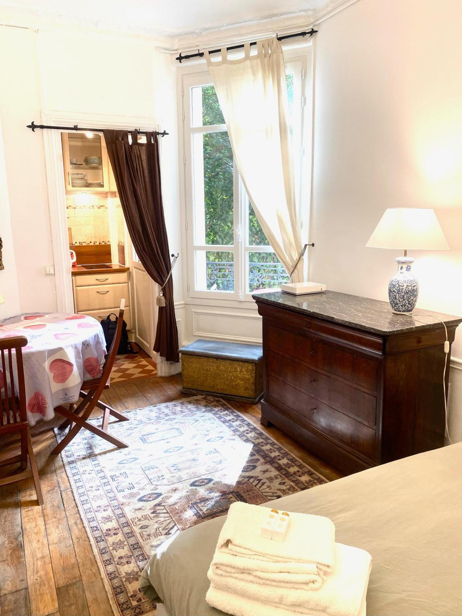 Paris : superbe appartement confortable Extérieur photo
